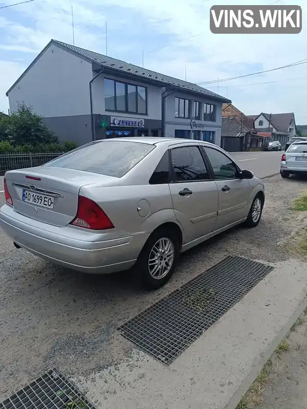 Ford Focus 2000, фото з оголошення 2 з 10, VIN 1FAFP34P3YW146146