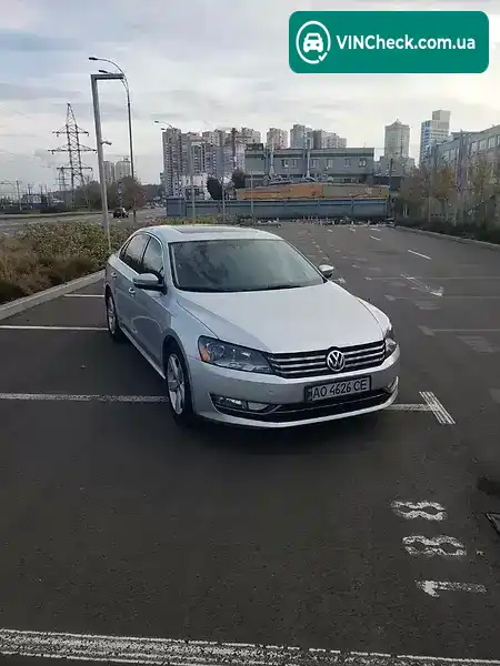 Volkswagen Passat 2013, фото з оголошення, VIN 1VWBH7A39DC022339