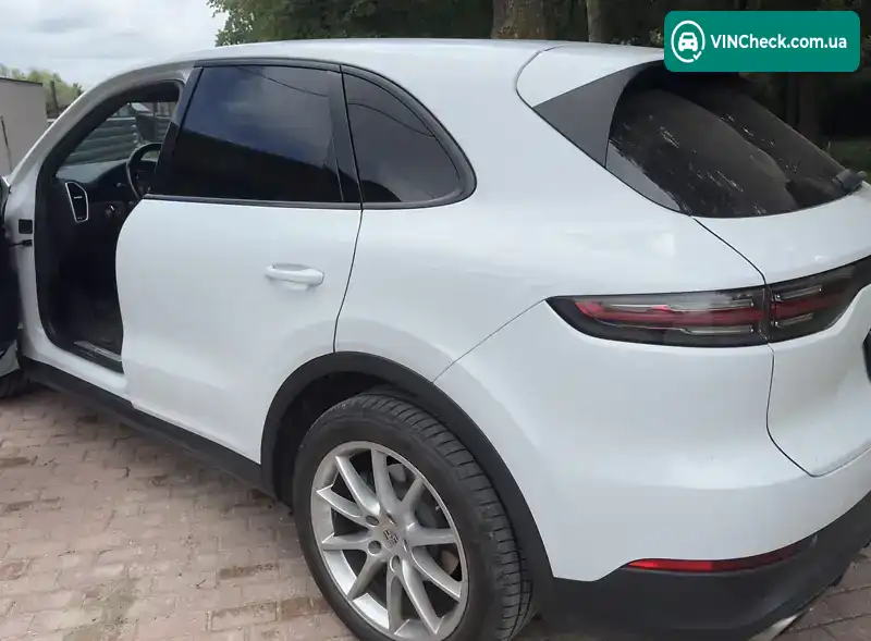 Porsche Cayenne 2018, фото з оголошення 2 з 21, VIN WP1AA2AY4KDA01146