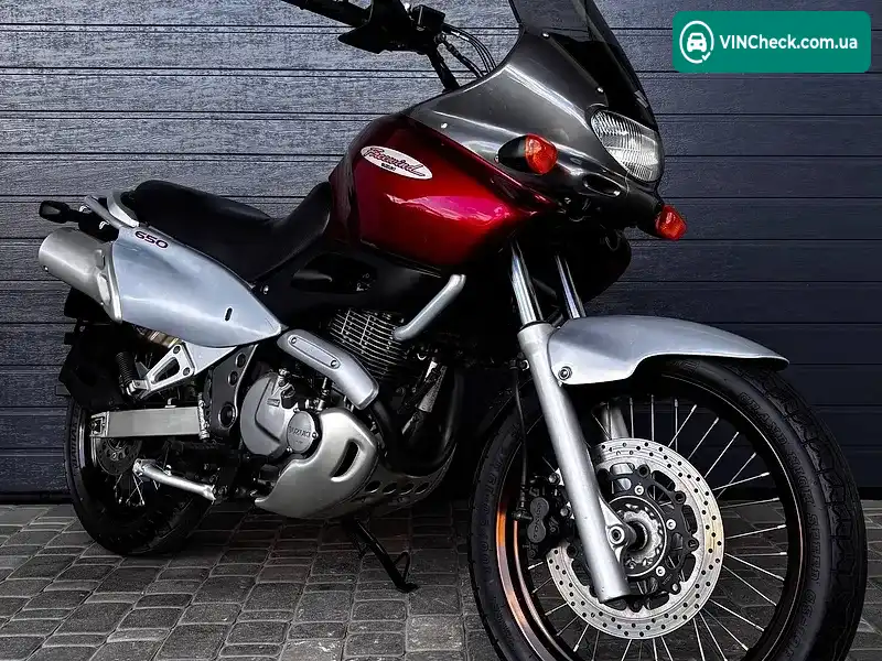 Suzuki XF 650 Freewind 2000, фото з оголошення 1 з 10, VIN JS1AC111400100141