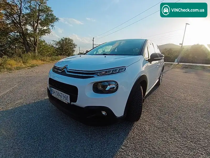 Citroen C3 2018, фото з оголошення 2 з 20, VIN VF7SXHMZ6JT560823