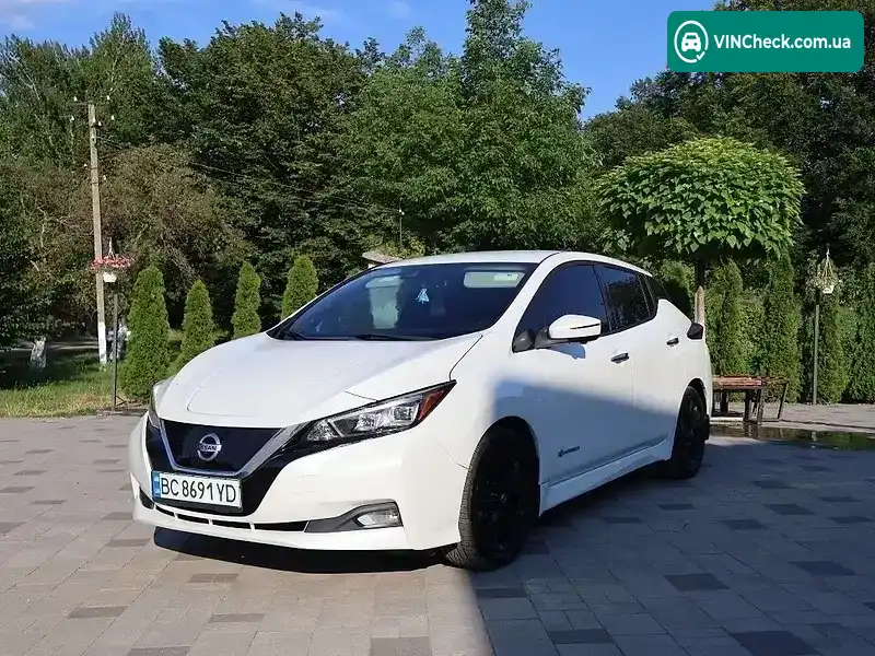 Nissan Leaf 2018, фото з оголошення 2 з 17, VIN 1N4AZ1CP7JC304585