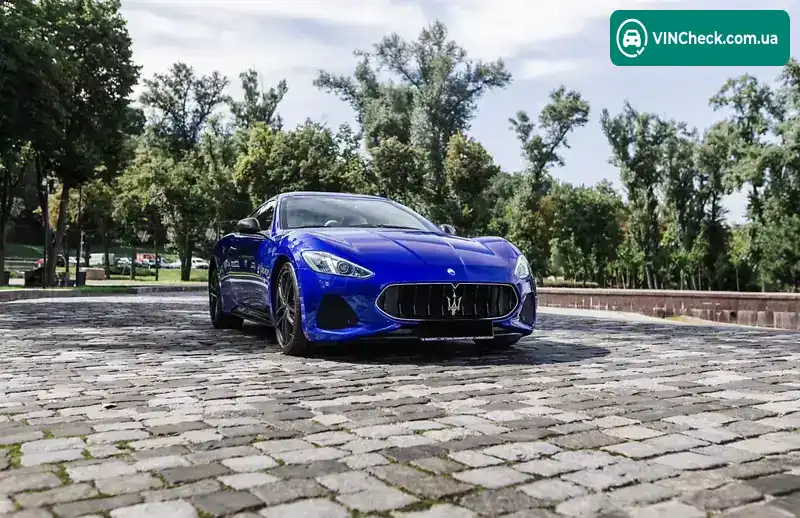 Maserati GranTurismo 2017, фото з оголошення 2 з 21, VIN ZAMVL45B000270156