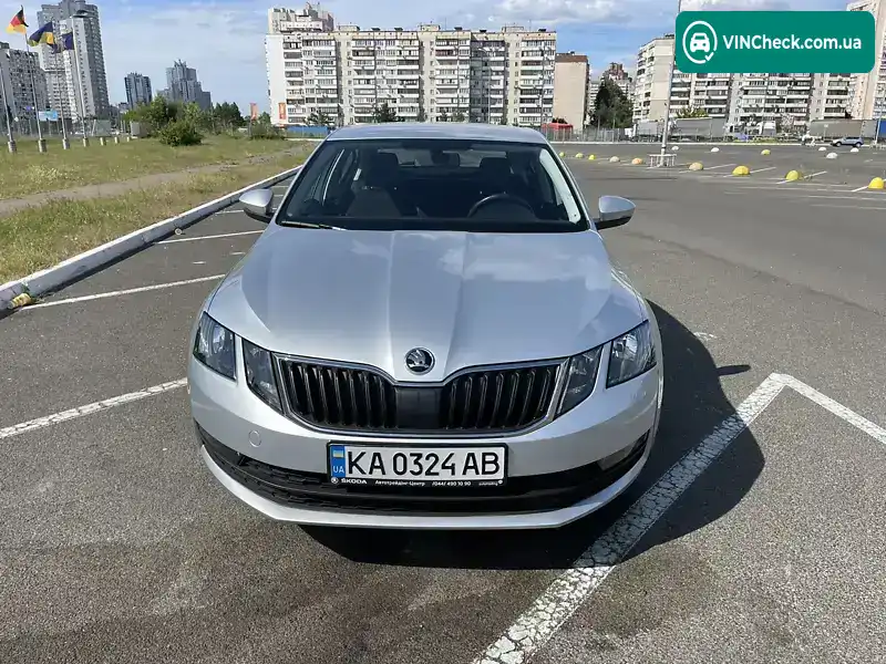 Skoda Octavia 2019, фото з оголошення 2 з 13, VIN TMBAC4NE1LB006115
