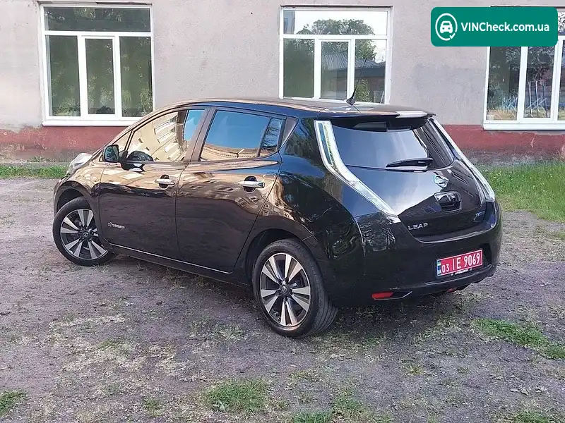 Nissan Leaf 2017, фото з оголошення 2 з 20, VIN SJNFAAZE0U6060812