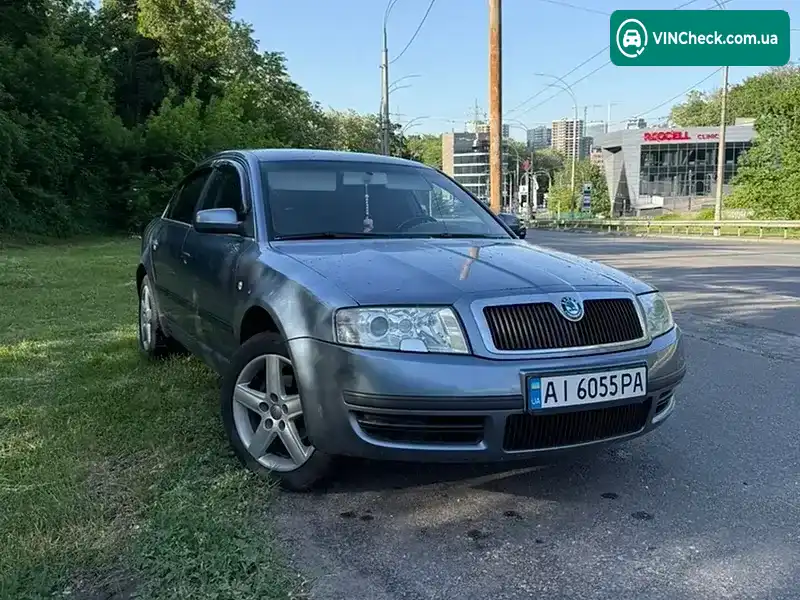 Skoda Superb 2004, фото з оголошення 2 з 16, VIN TMBDS63U559084154