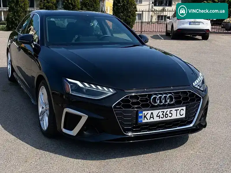 Audi A4 2023, фото з оголошення 1 з 21, VIN WAUEAAF42RN005944