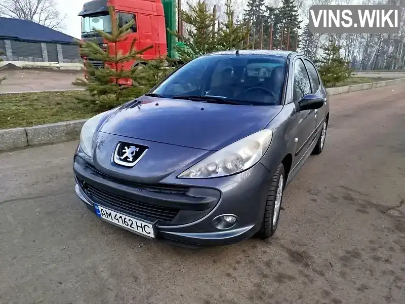 Peugeot 206 2010, фото з оголошення 1 з 10, VIN VF32MKFWAAY031137