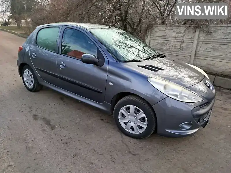 Peugeot 206 2010, фото з оголошення 2 з 10, VIN VF32MKFWAAY031137