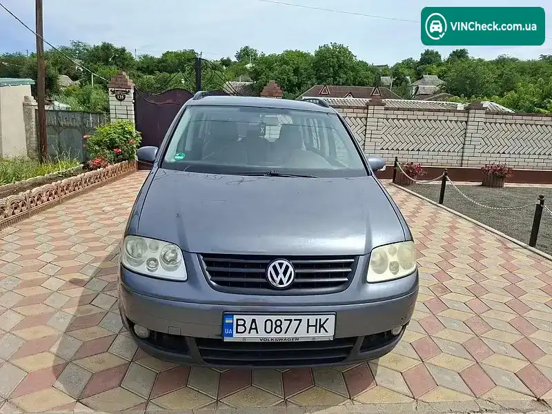 Volkswagen Touran 2003, фото з оголошення 2 з 13, VIN WVGZZZ1TZ4W000233