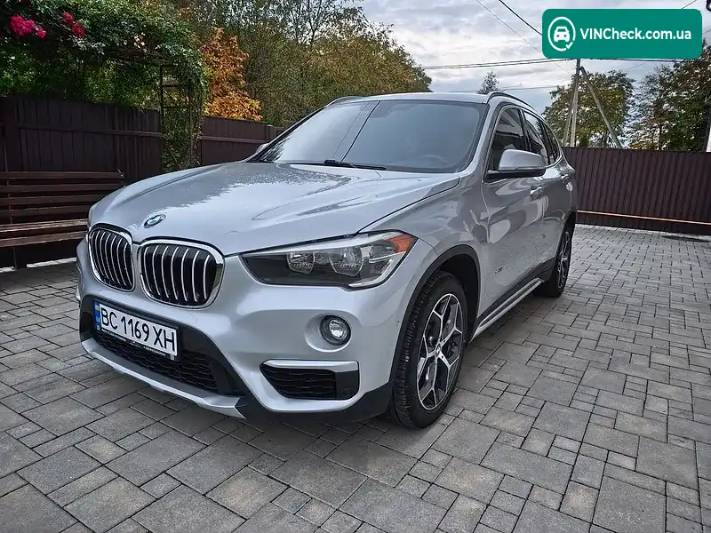 BMW X1 2017, фото з оголошення 2 з 20, VIN WBXHU7C33H5H38109