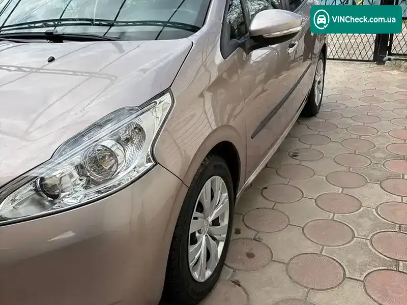 Peugeot 208 2013, фото з оголошення 2 з 21, VIN VF3CCHMZ0DT079525