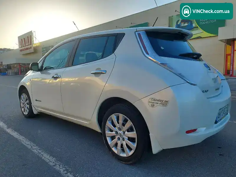 Nissan Leaf 2015, фото з оголошення 2 з 20, VIN 1N4AZ0CP2FC311056