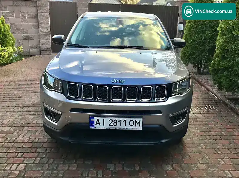 Jeep Compass 2018, фото з оголошення 1 з 18, VIN 3C4NJCAB6KT655256