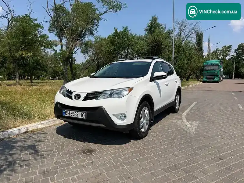 Toyota RAV4 2015, фото з оголошення 1 з 6, VIN JTMBFREV5FJ028122