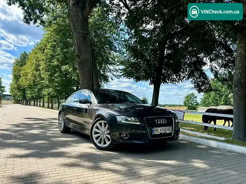 Audi A5 2011, фото з оголошення 1 з 9, VIN WAUZZZ8T8BA015663