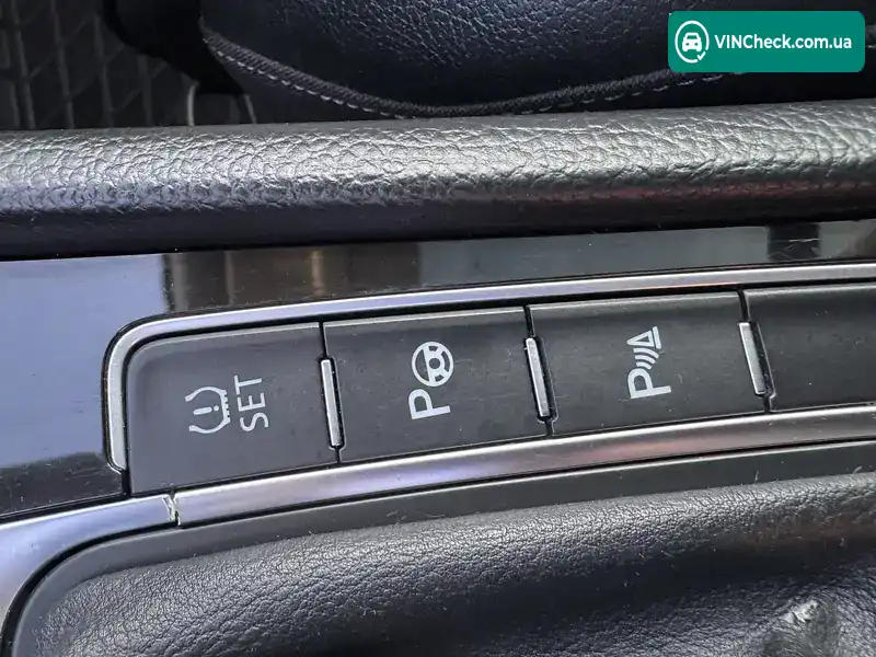 Volkswagen Golf 2014, фото з оголошення 2 з 20, VIN WVWZZZAUZEP533301