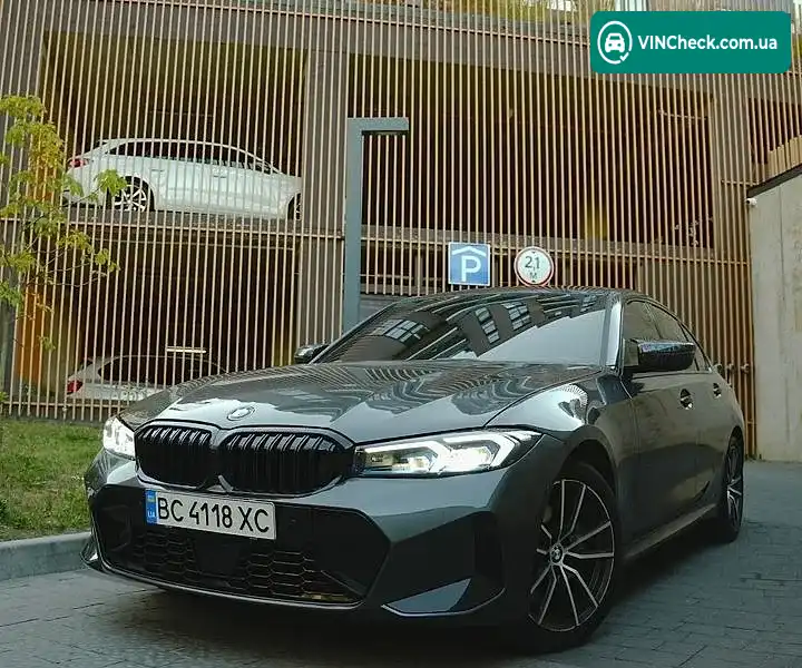 BMW 3 Series 2019, фото з оголошення 1 з 10, VIN 3MW5R7J00L8B07477