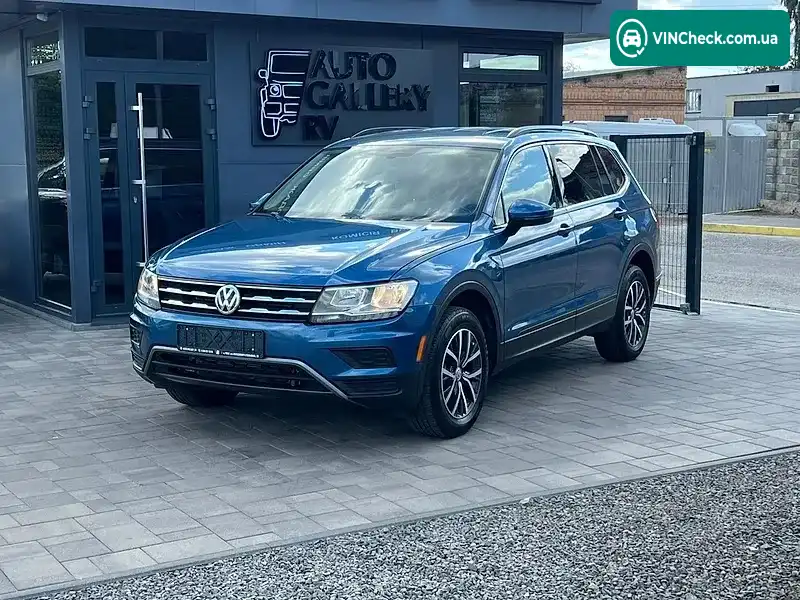 Volkswagen Tiguan 2019, фото з оголошення 1 з 20, VIN 3VV3B7AX1KM067395