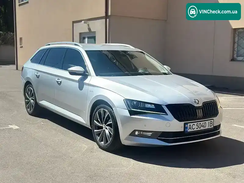 Skoda Superb 2017, фото з оголошення 2 з 20, VIN TMBLJ9NP2J7505583