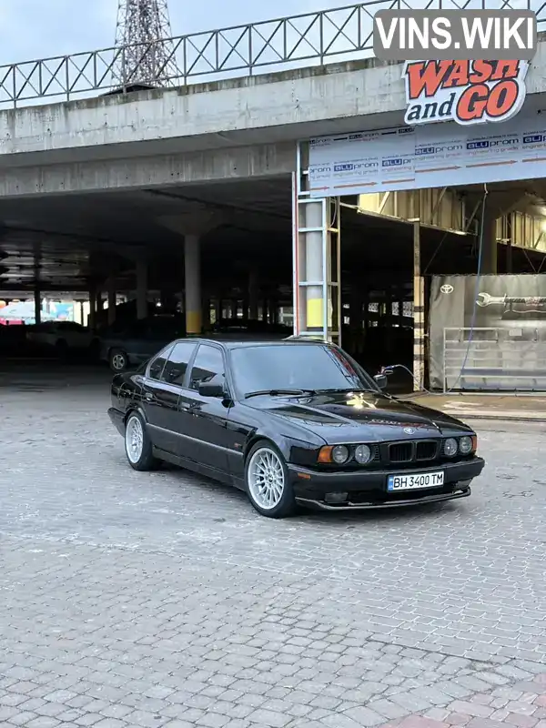 BMW 5 Series 1990, фото з оголошення 1 з 9, VIN WBAHD61040BK10949