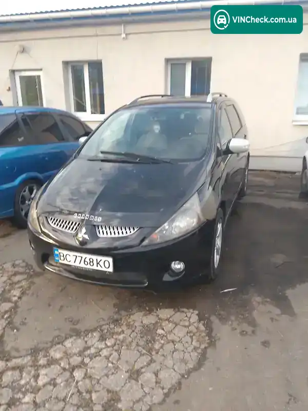 Mitsubishi Grandis 2005, фото з оголошення 2 з 21, VIN JMBLRNA4W5Z000320