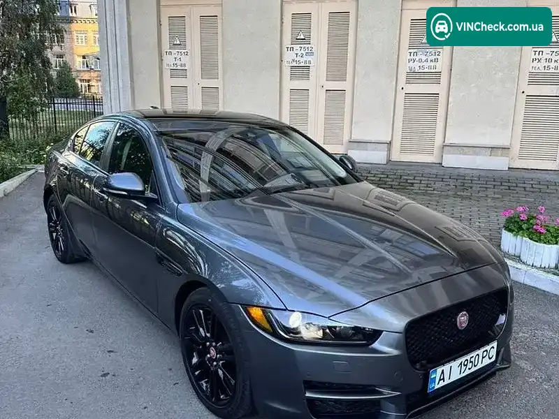 Jaguar XE 2018, фото з оголошення 1 з 20, VIN SAJAE4FX4JCP37706