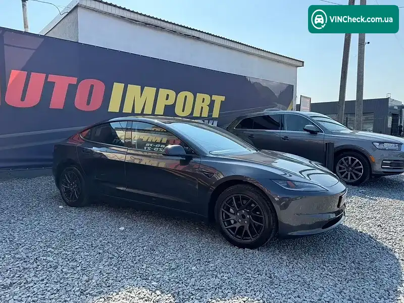 Tesla Model 3 2025, фото з оголошення 1 з 20, VIN 5YJ3E1EAXSF033873
