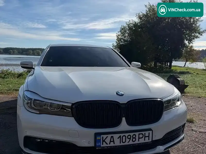 BMW 7 Series 2017, фото з оголошення 1 з 8, VIN WBA7F2C5XJG424873