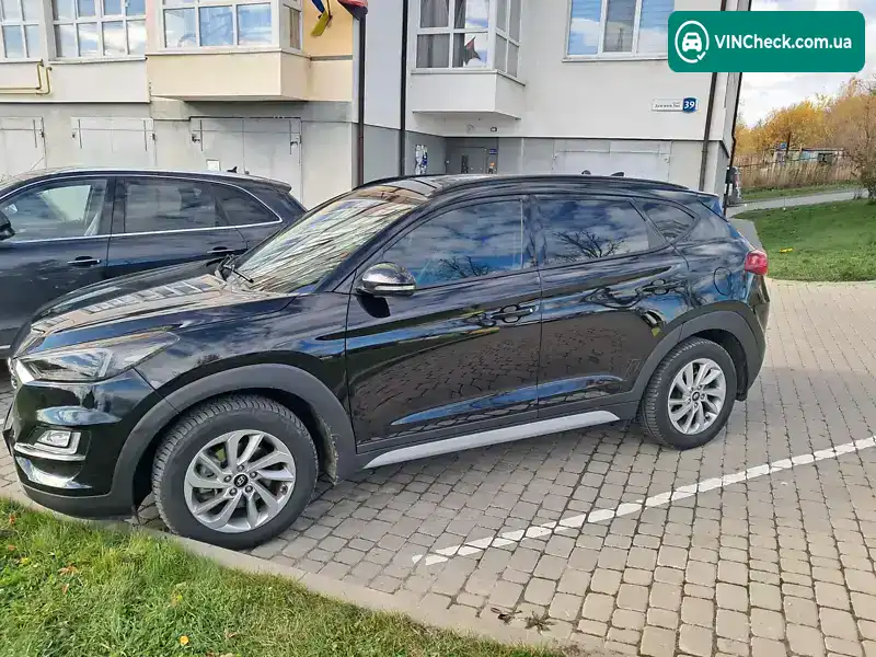 Hyundai Tucson 2017, фото з оголошення 1 з 12, VIN KM8J33A43HU488794
