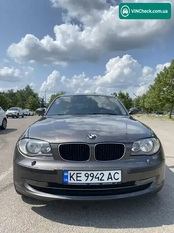 BMW 1 Series 2008, фото з оголошення 1 з 15, VIN WBAUE31050E080060