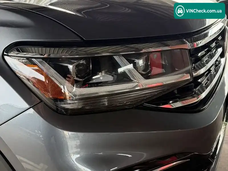 Volkswagen Atlas 2022, фото з оголошення 2 з 20, VIN 1V2KE2CA6NC213758