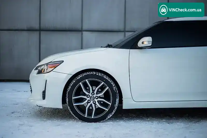 Scion tC 2015, фото з оголошення 2 з 20, VIN JTKJF5C79GJ019586