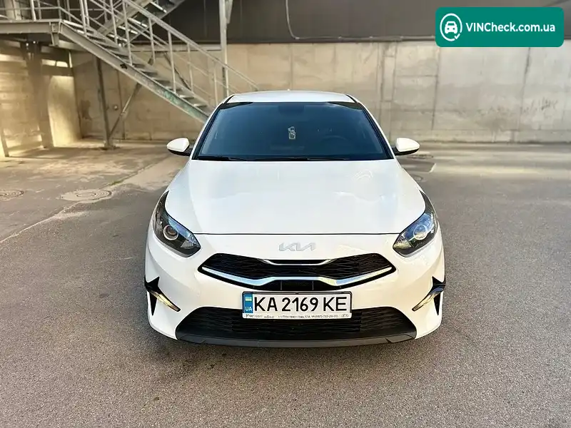 Kia Ceed 2023, фото з оголошення 2 з 20, VIN U5YH2516BPL184645