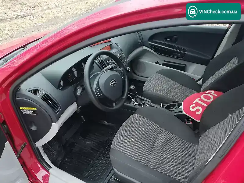 Kia Ceed 2007, фото з оголошення 1 з 10, VIN U5YFF24427L022378