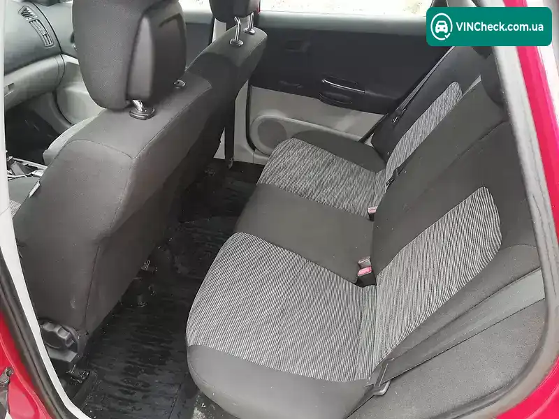 Kia Ceed 2007, фото з оголошення 2 з 10, VIN U5YFF24427L022378