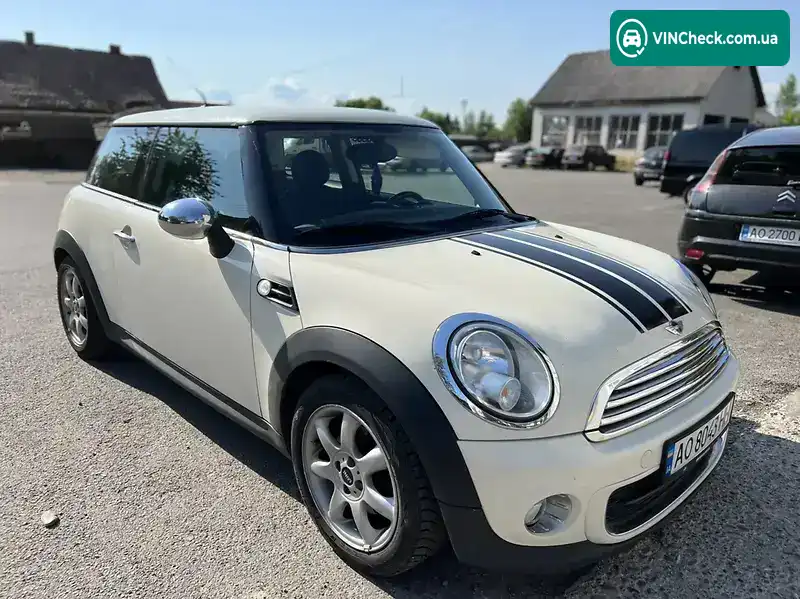 MINI Coupe 2011, фото з оголошення 2 з 5, VIN WMWSW11000T176019