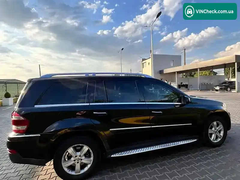 Mercedes-Benz GL-Class 2008, фото з оголошення 2 з 20, VIN WDC1648221A449312
