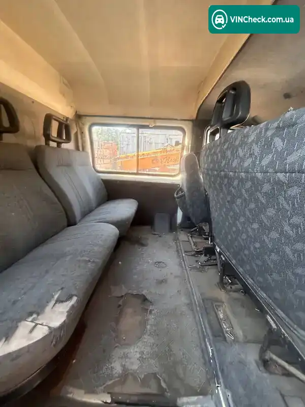 ГАЗ 2752 Соболь 2001, фото з оголошення 2 з 5, VIN XTH27520010031676