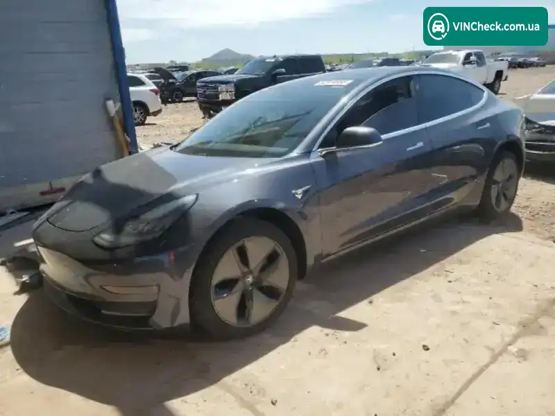 Tesla Model 3 2018, фото з оголошення 2 з 11, VIN 5YJ3E1EA2JF158509