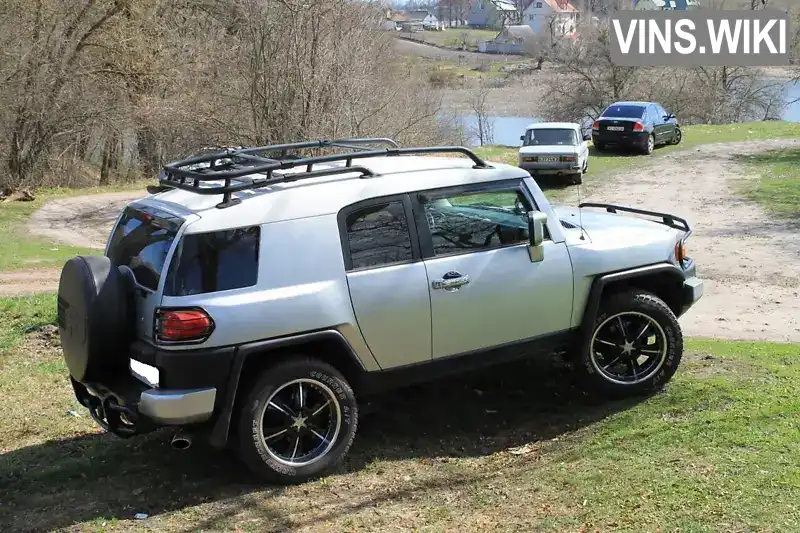 Toyota FJ Cruiser 2008, фото з оголошення 2 з 21, VIN JTEBU11F48K030619