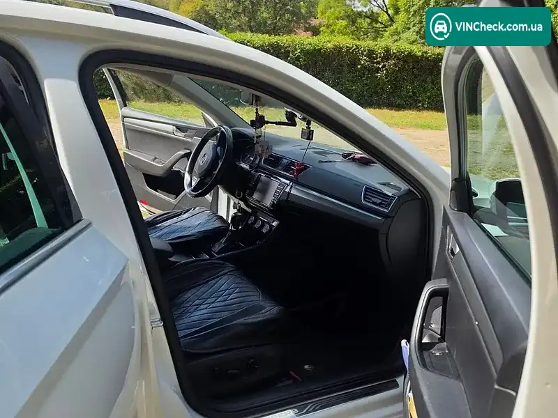 Skoda Superb 2015, фото з оголошення 1 з 19, VIN TMBJJ7NP3G7017733