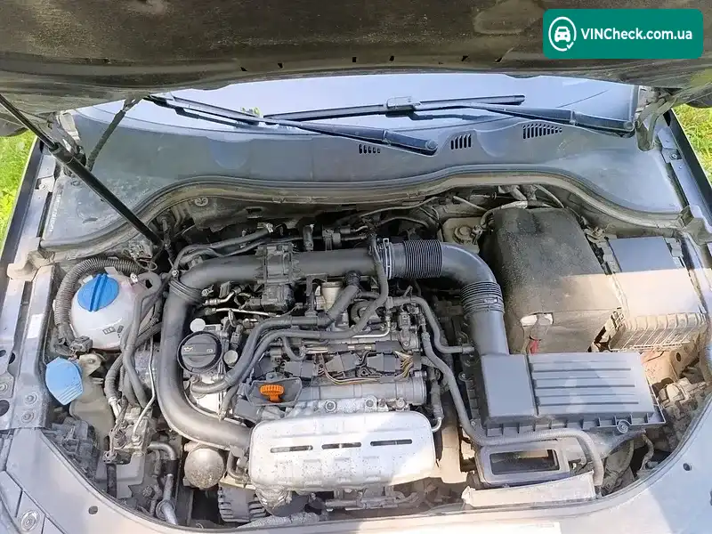 Volkswagen Passat 2011, фото з оголошення 1 з 20, VIN WVWZZZ3CZBE392871