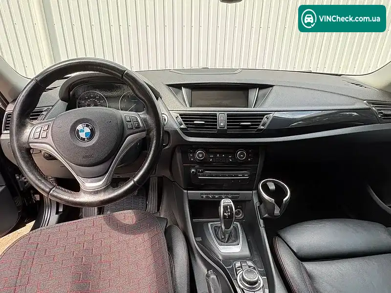 BMW X1 2012, фото з оголошення 1 з 19, VIN WBAVL1C50DVR84461