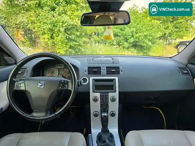 Volvo V50 2012, фото з оголошення 2 з 20, VIN YV1MW84F1C2678917