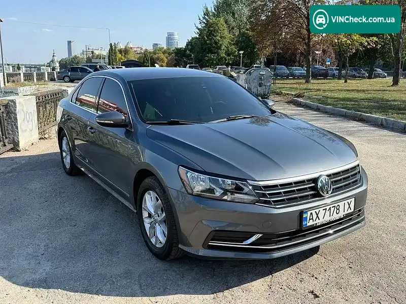 Volkswagen Passat 2017, фото з оголошення 1 з 14, VIN 1VWAT7A34HC055832