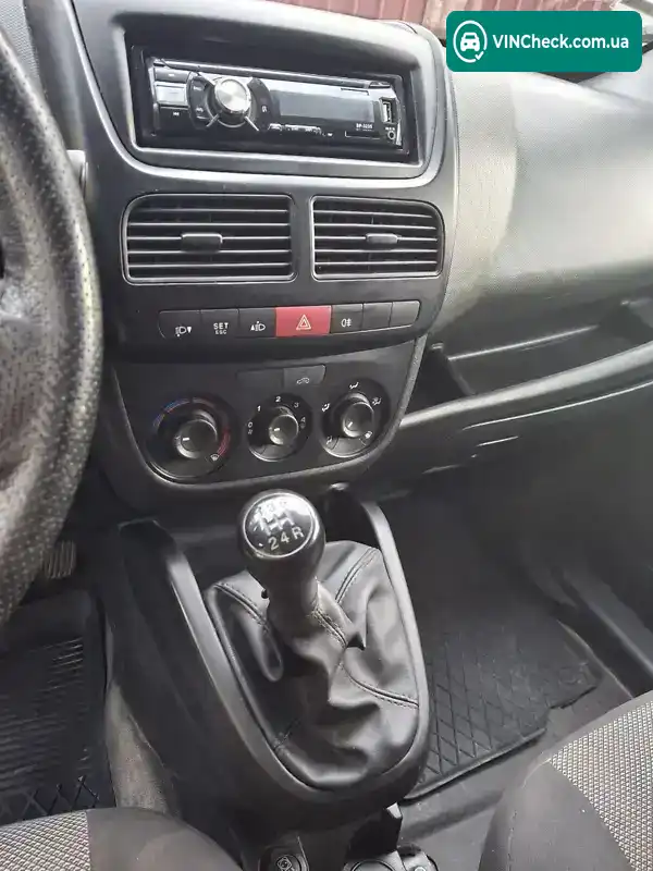 Fiat Doblo 2010, фото з оголошення 2 з 18, VIN ZFA26300009020847