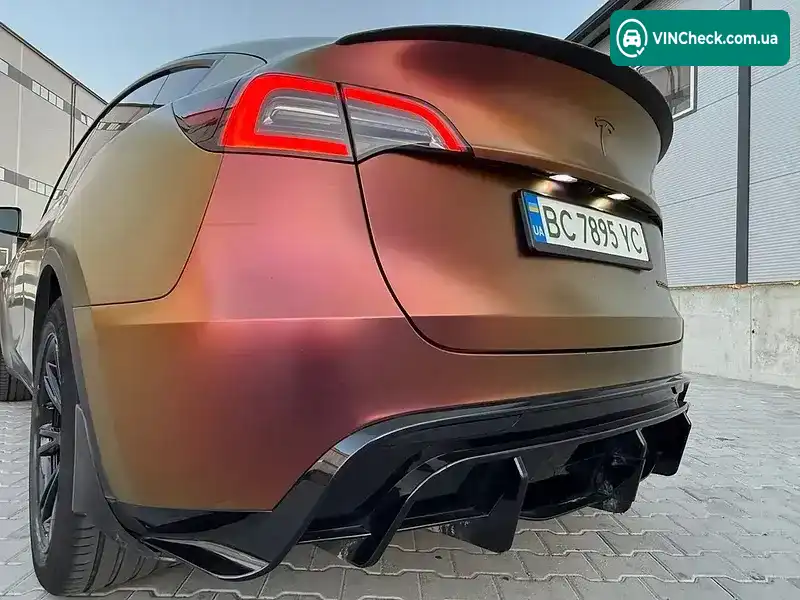 Tesla Model Y 2023, фото з оголошення 1 з 20, VIN 7SAYGDEF8PF859287
