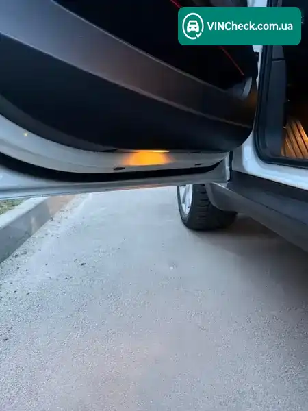 BMW X6 2011, фото з оголошення 1 з 21, VIN WBAFG21030L508362
