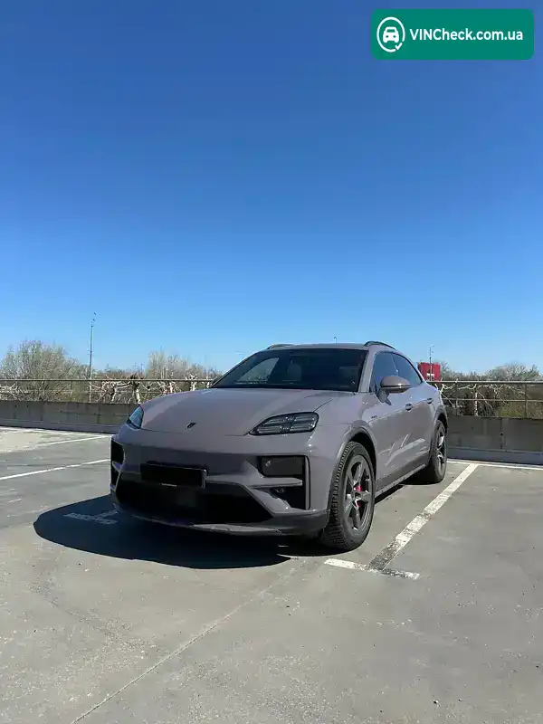 Porsche Macan 2024, фото з оголошення 2 з 21, VIN WP1ZZZXAZSL175524